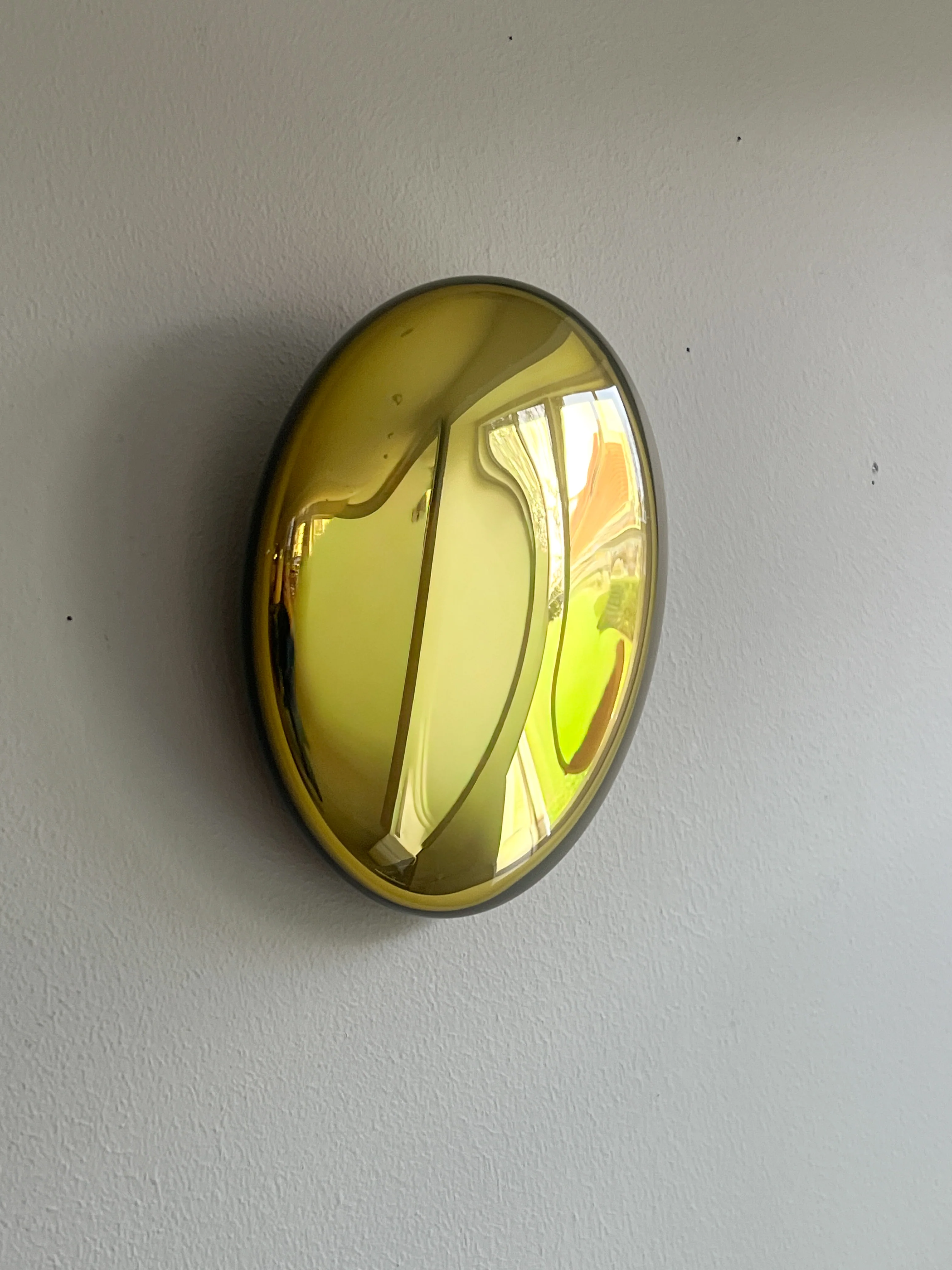 Glass wallsculpture, gold, handmade