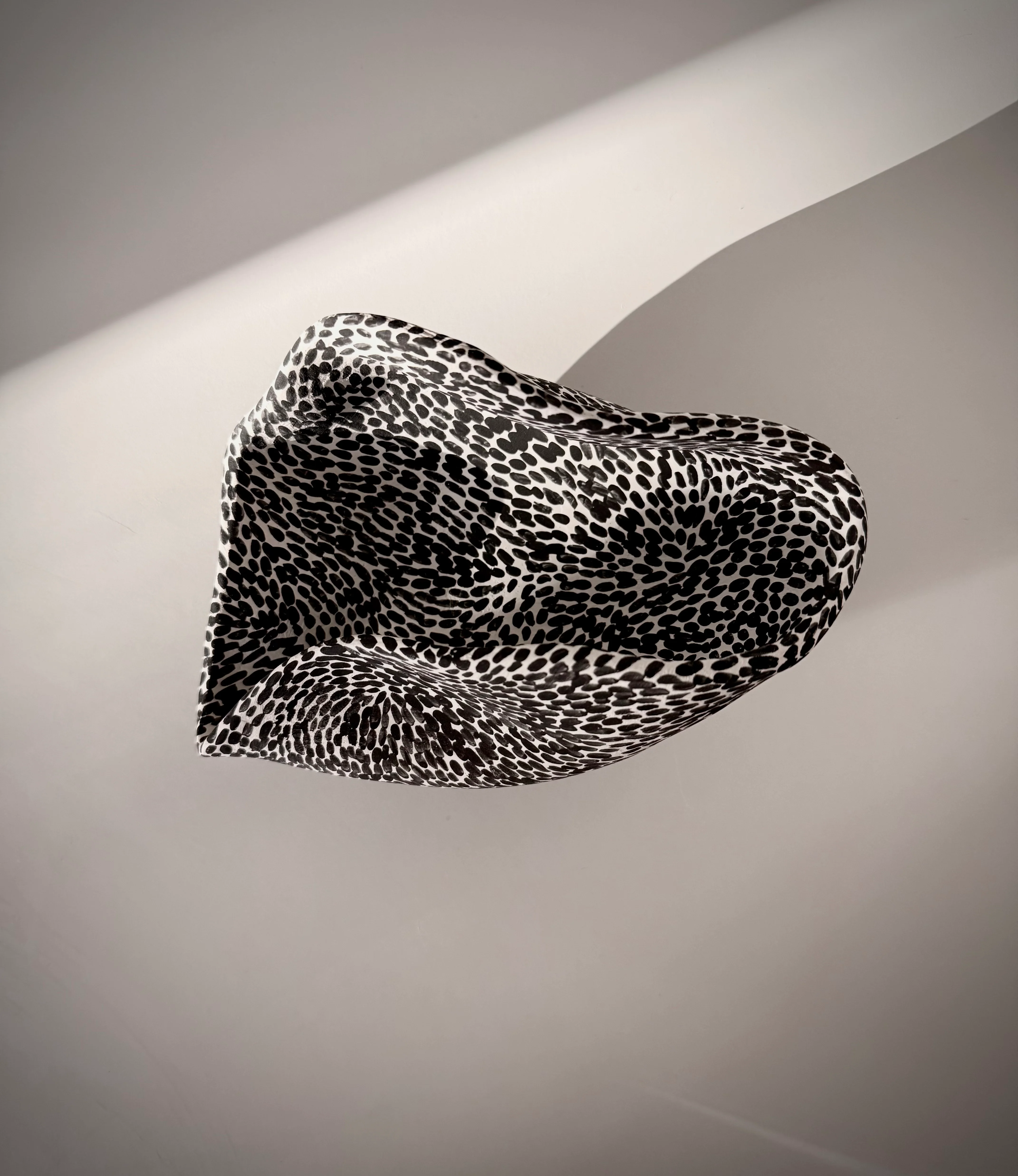 Monochromatic, Symphony, Sculpture - Image 5
