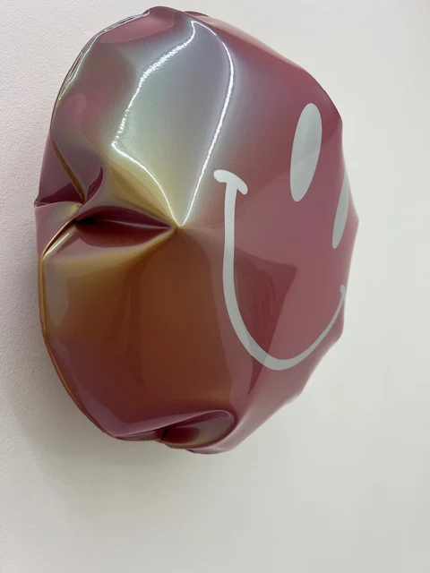 Pink Gold SMILE, original sculpture - Image 4