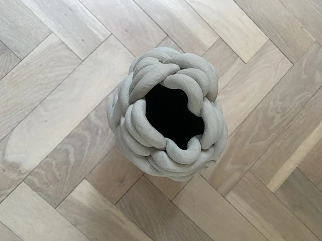 Released Motion I, sculpture - Image 4