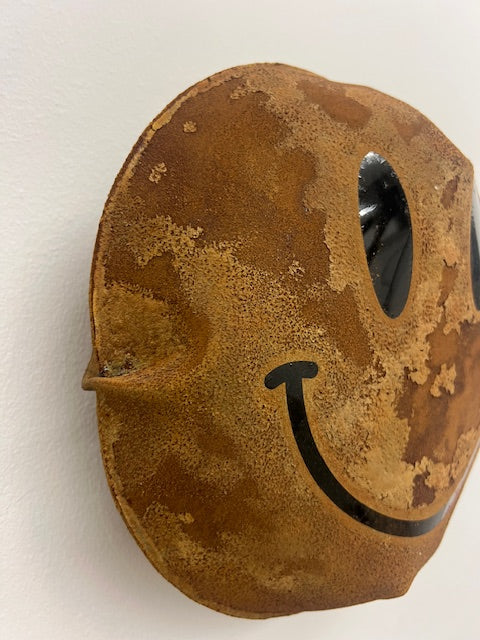RUSTY SMILE, original sculpture - Image 7